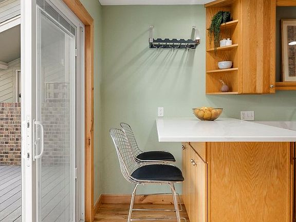 4th image of 7430 Clubhouse Rd