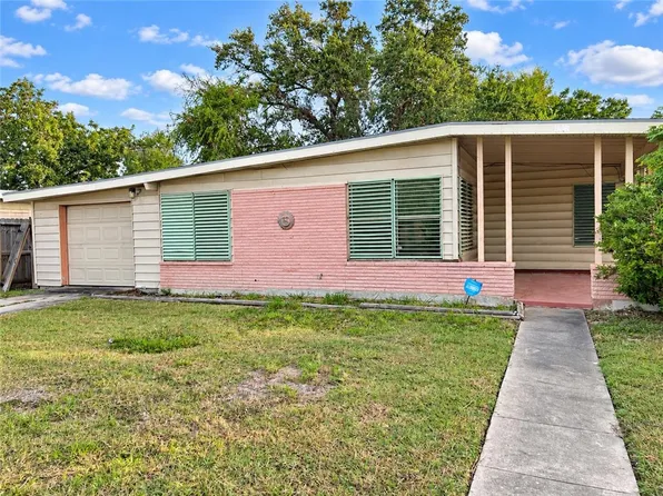 3934 Lamont St, Corpus Christi, TX 78415