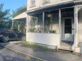 30 Brick Row, Athens, NY 12015