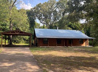 123 County Road 1120 E, Maud, TX 75567