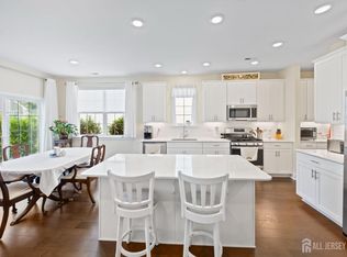38 Keeneland Rd, New Egypt, NJ 08533