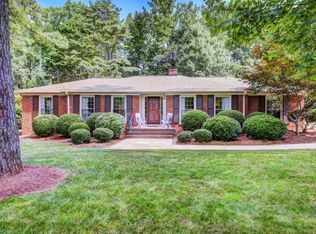 7825 Meadowview Ln, Charlotte, NC 28270