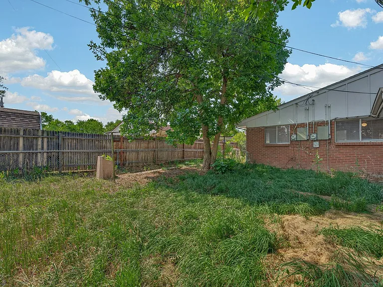 6810 W Mexico Dr — Photo 22