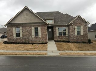 3225 Windmill Dr, Conway, AR 72034