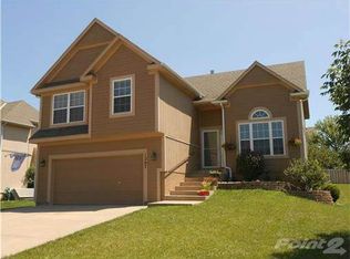 1207 N 4th St E, Louisburg, KS 66053