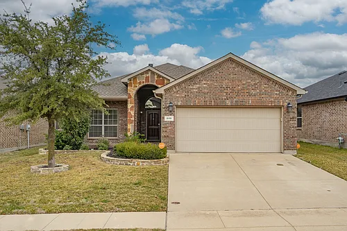 649 Cattlemans Way Photo 1