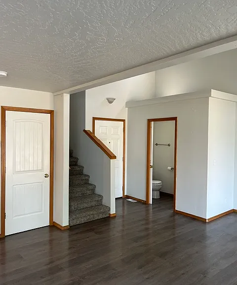 6349 W Trestle St #1 — Photo 2