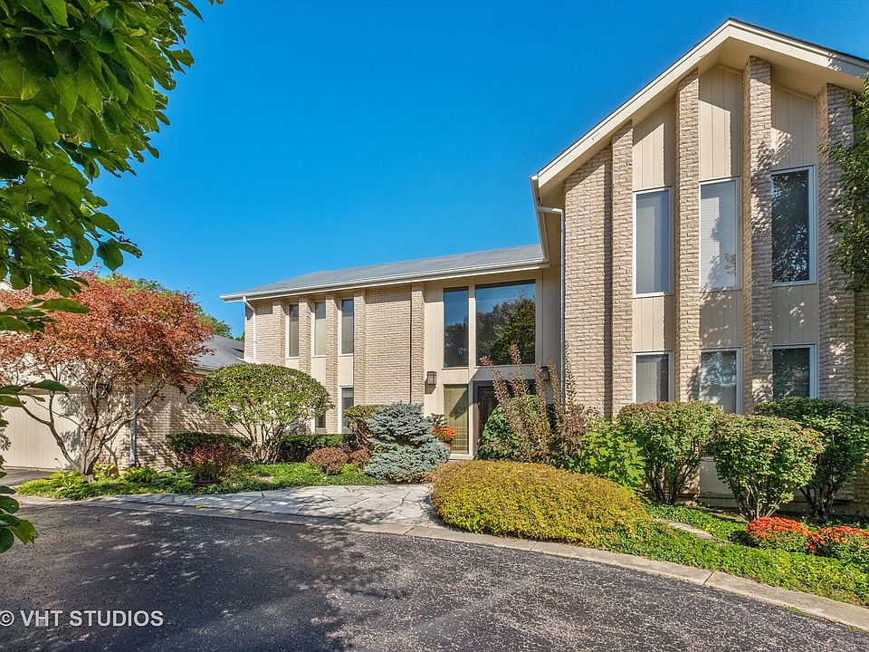 1st image of 2818 Woodmere Ct