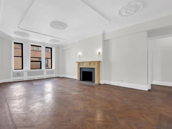 480 Park Avenue 20D image 1 of 11