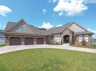 9613 Dabney Carr Dr, Jeffersontown, KY 40299