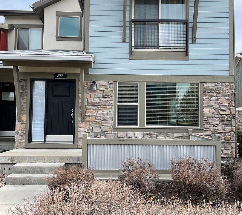 1st image of 872 W San Savino Way
