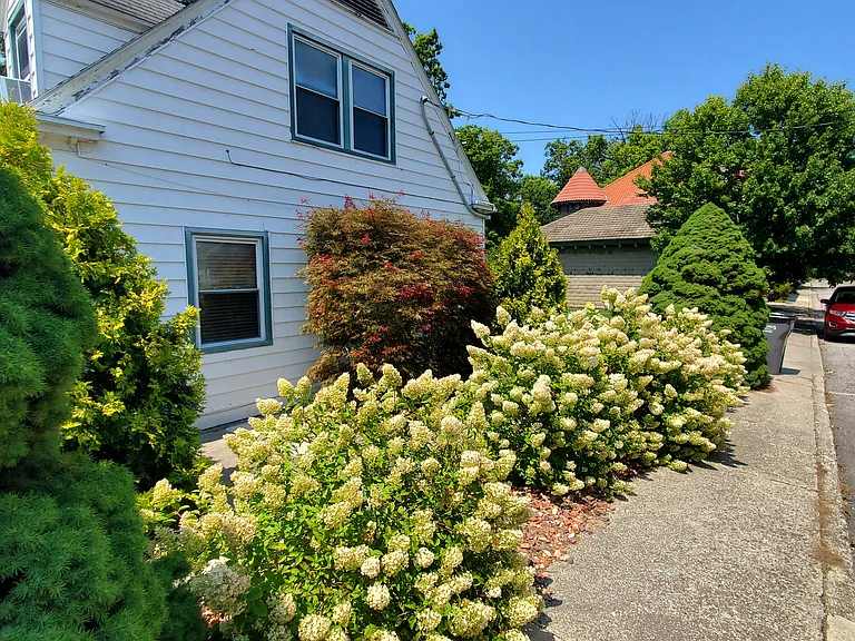 602 Chestnut St — Photo 3