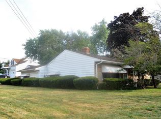 4136 Dartford Rd, South Euclid, OH 44121