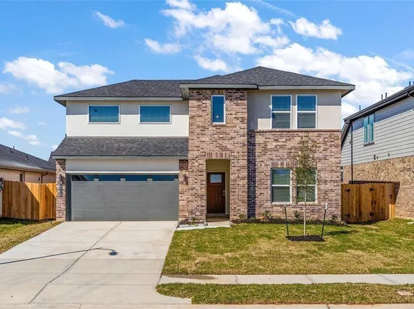 29318 Hoelzen Hollow Dr, Katy, TX 77494