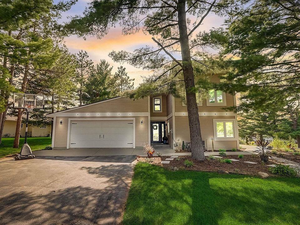 899 Saddle Ridge, Portage, WI 53901 Zillow