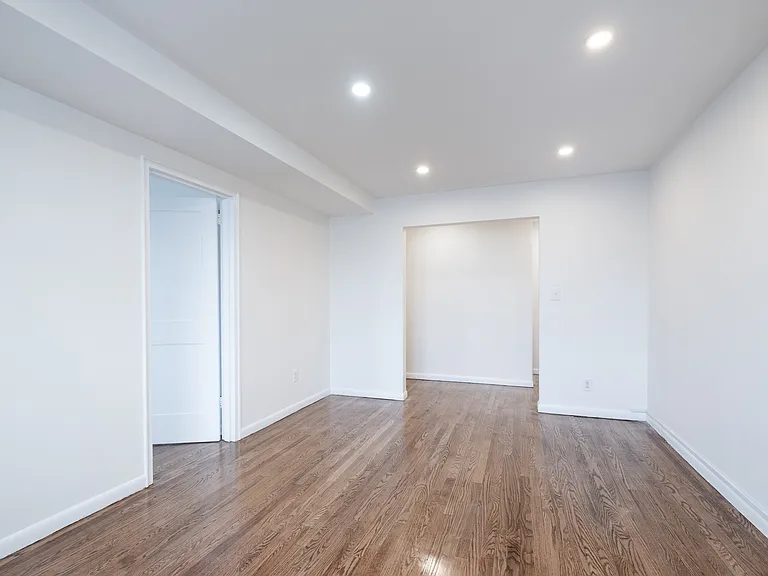 59-61 Brighton Ave #20 — Photo 4