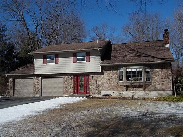 1st image of 29 Denkers Dr