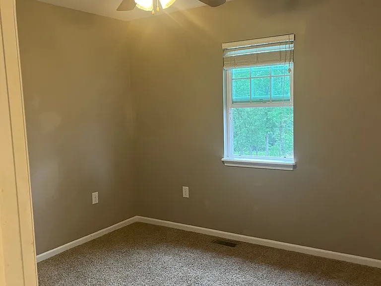 23568 Roulette Rd — Photo 26