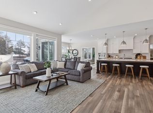 2670 Pheasant Rd, Excelsior, MN 55331