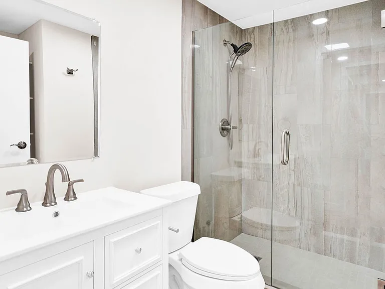 Heathmore Villas Apartments — Photo 2