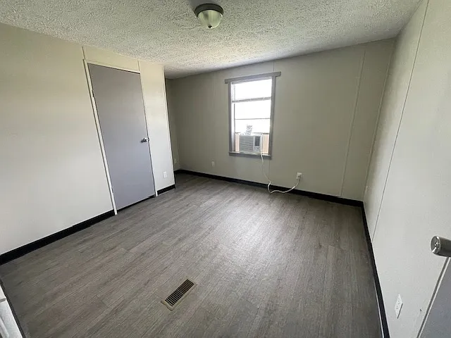 Building Photo - 3219 Slash Pine Rd #12