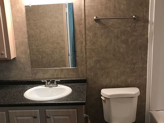 2nd image of 1806 S Lowry St #18