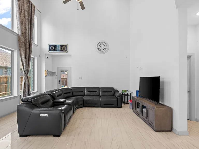 4315 Smokey Quartz Ln — Photo 27