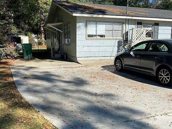 4th image of 1803 Green Cir