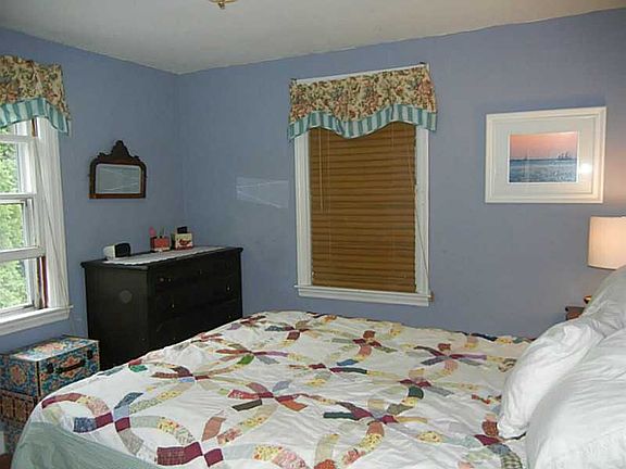 5th image of 177 Poplar Dr