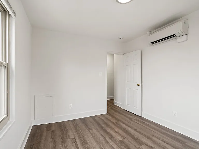 1814-1816 THE ASHTON — Photo 64