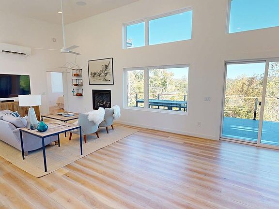 3rd image of 458 Brannon Rdg