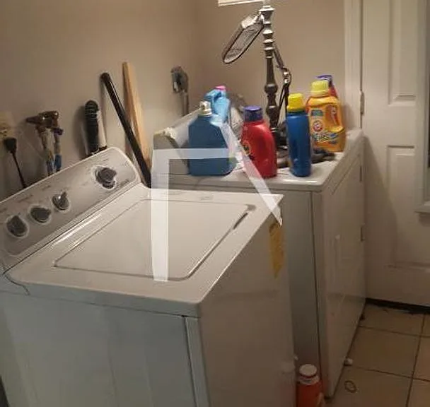 58 Quint Ave #1 — Photo 7