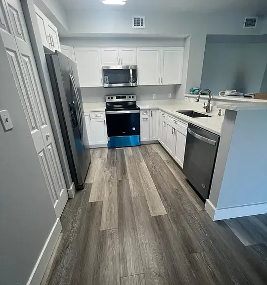 8070 N Nob Hill Rd #106 — Photo 6