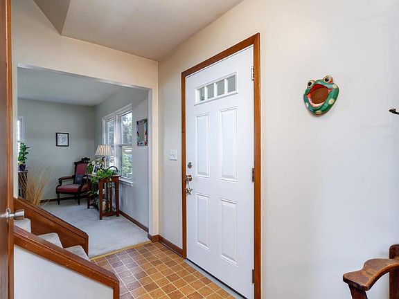 4th image of 4732 18th Avenue Ct