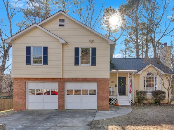 3619 Spring Leaf Ln, Acworth, GA 30101