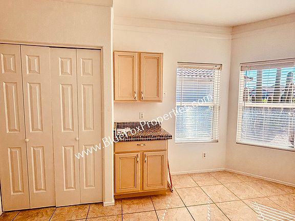 4th image of 9744 N Stone Rock Dr
