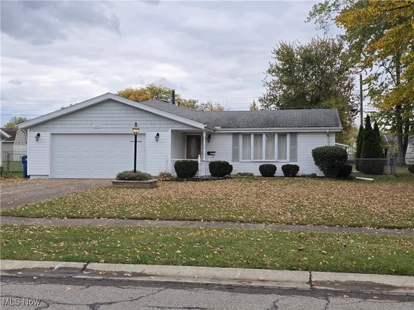 2601 W 37th St, Lorain, OH 44053