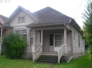 512 NE Russell St, Portland, OR 97212
