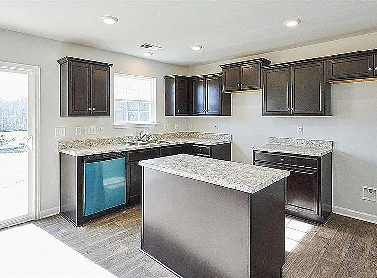 125 Saddlehorse Ln — Photo 15