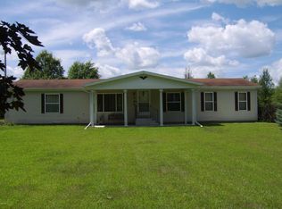 250 Dons Dr, Coldwater, MI 49036