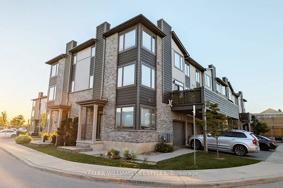 3 bed, $2,600 — Photo 2