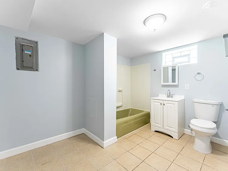 4507 S Leamington Ave — Photo 28