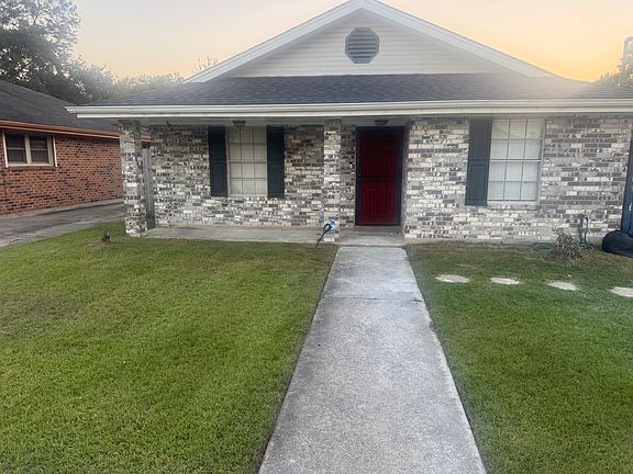 5th image of 7718 Reindeer St
