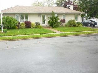 5418 Merrick Rd, Massapequa, NY 11758