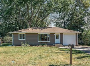 1639 Oak St, Hastings, MN 55033