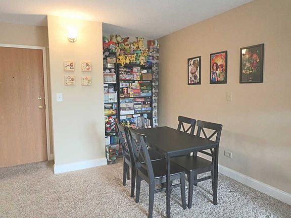 5th image of 5600 Astor Ln APT 311