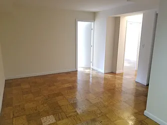 Rented by Manhattan Apartment Organization