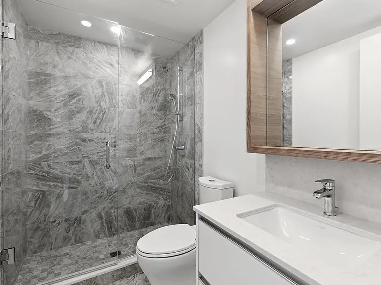 6633 Buswell St #1202 — Photo 25