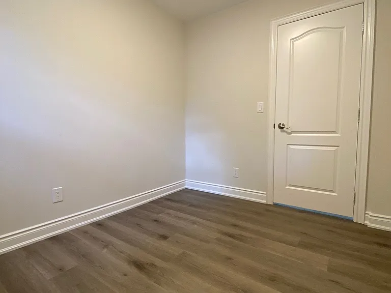 239 Main St #4 — Photo 14