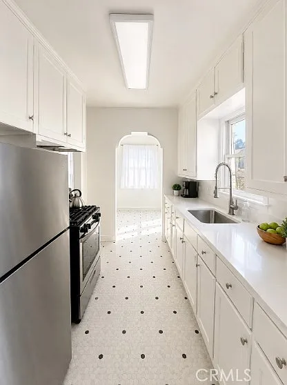 10820 Hunter Ave — Photo 7